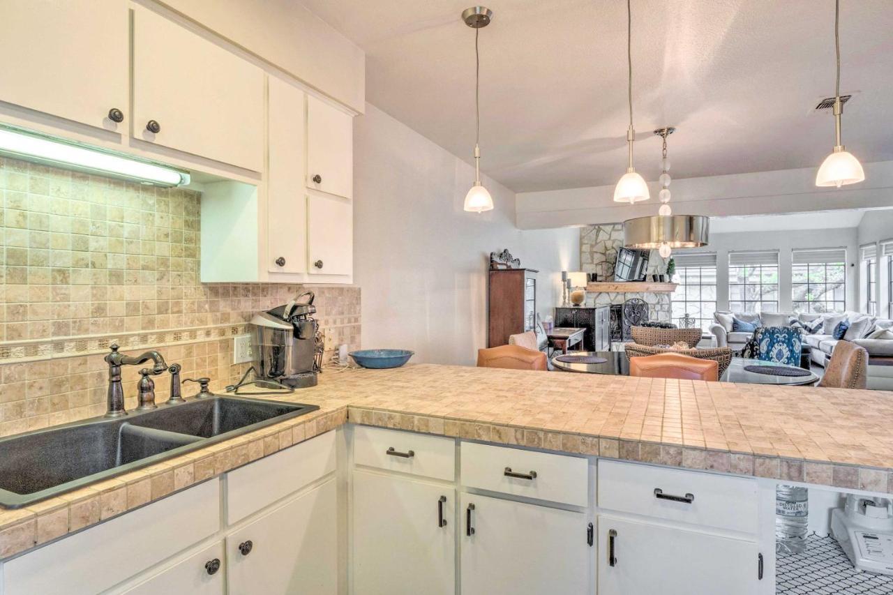 Horseshoe Bay Townhome With Patio And Outdoor Pool! Exterior foto